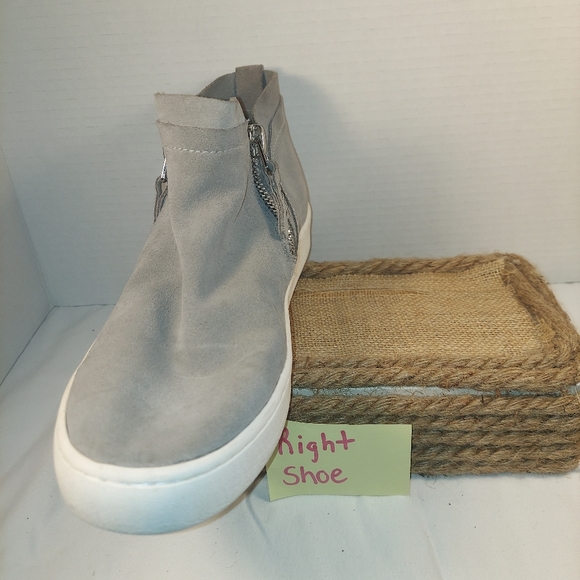 Dolce Vita Tobee Zip Sneaker Size 10 - Picture 7 of 13